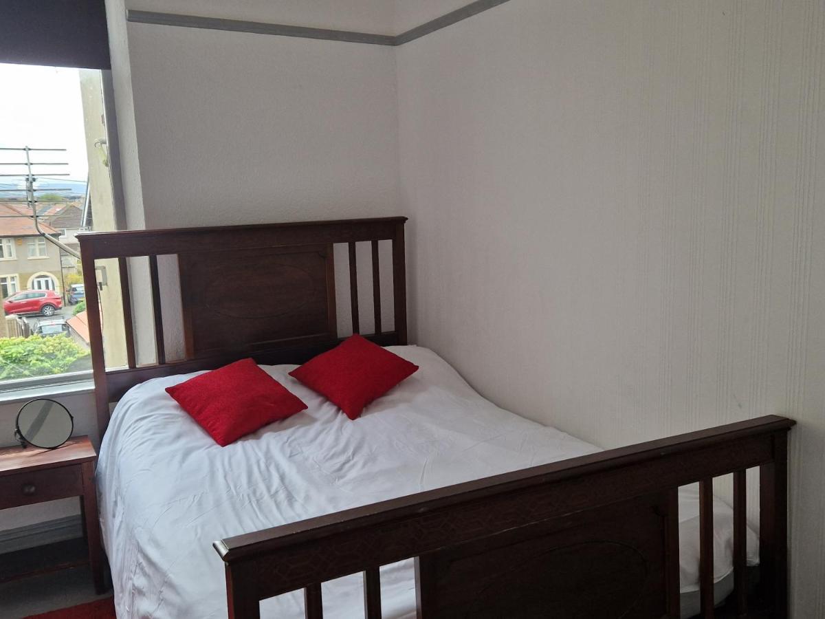Three Bedroomed House In Morecambe Exterior foto